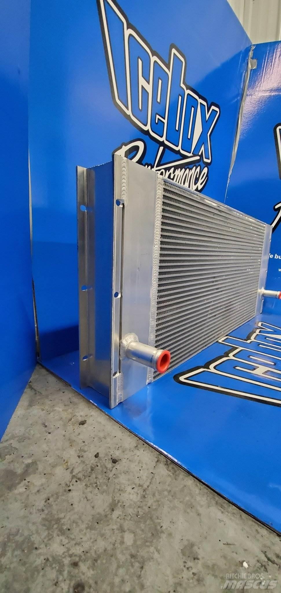 CAT 320E Radiators