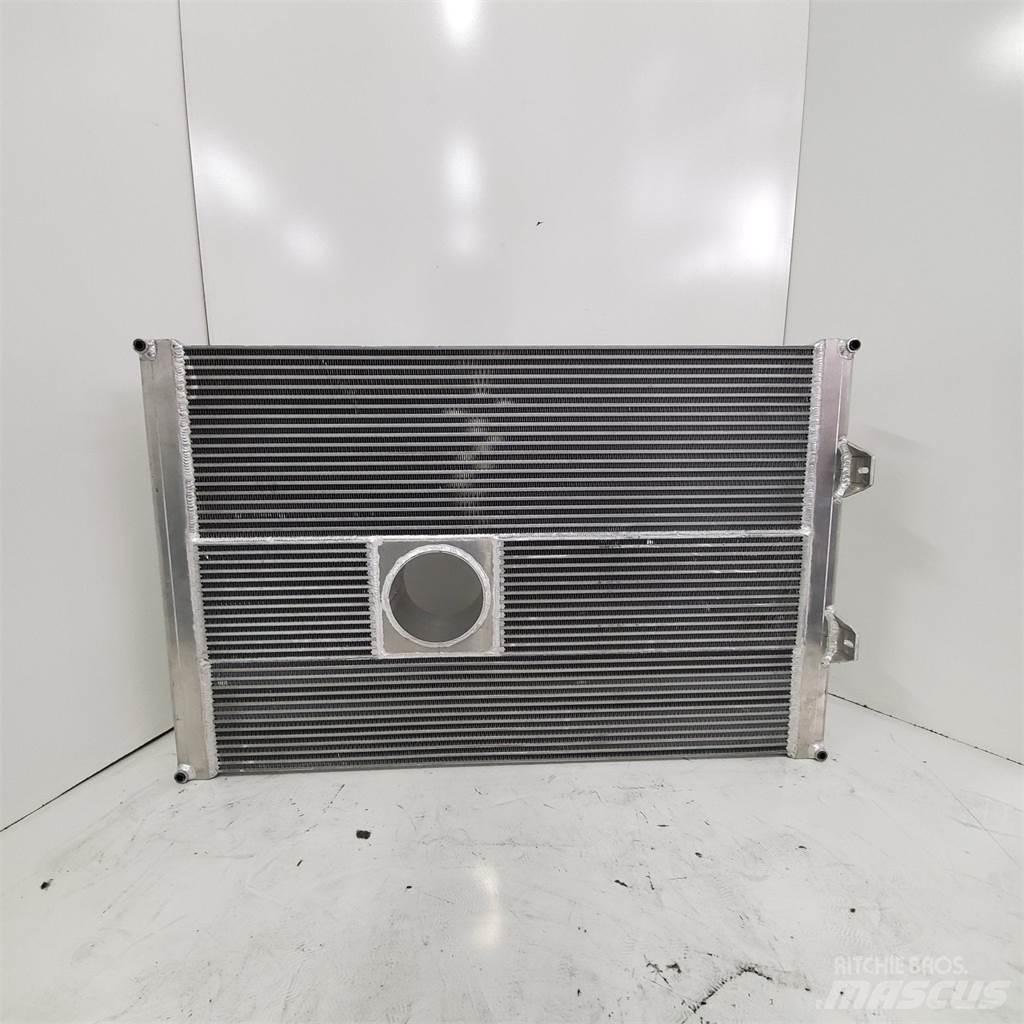 Mack MR Radiators