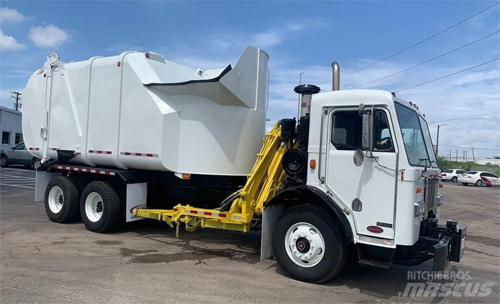 Peterbilt 320 Waste trucks