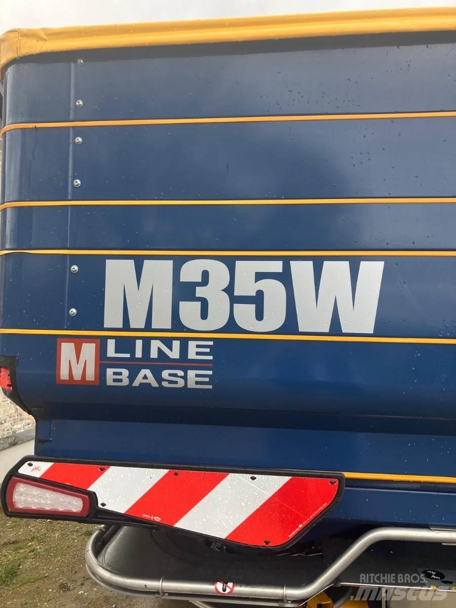 Krm M35W Manure spreaders