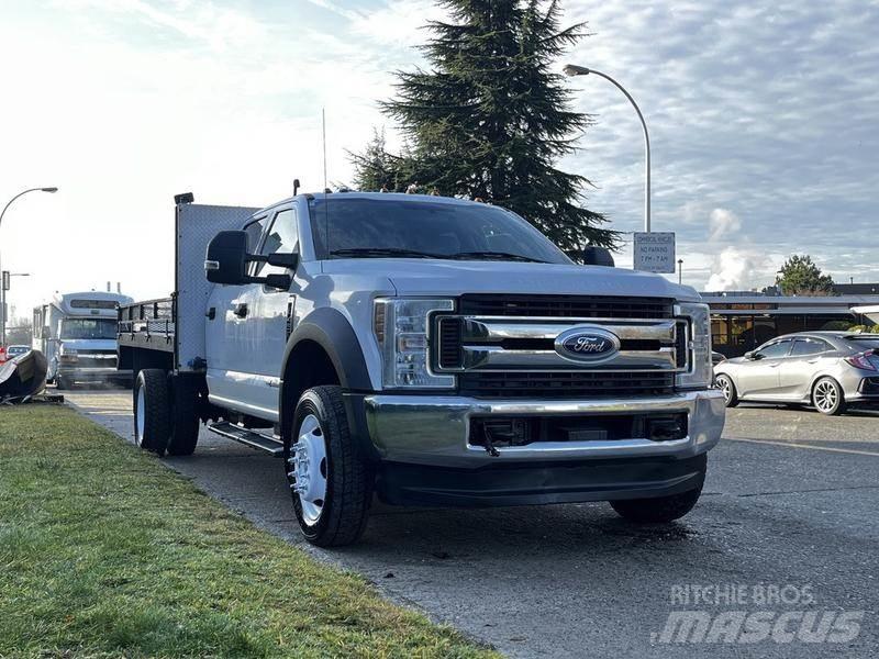 Ford F-450 SD Flatbed / Dropside trucks