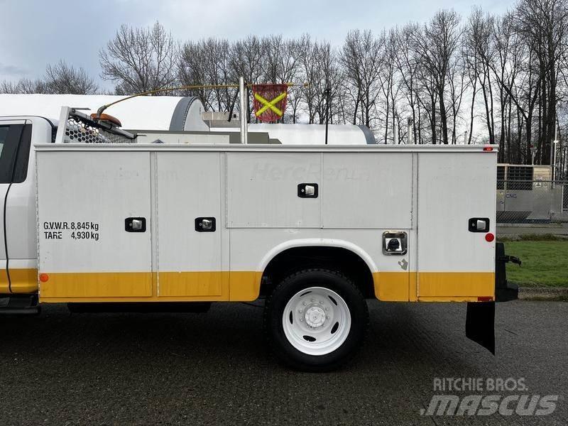 Ford F-550 Municipal / general purpose vehicles