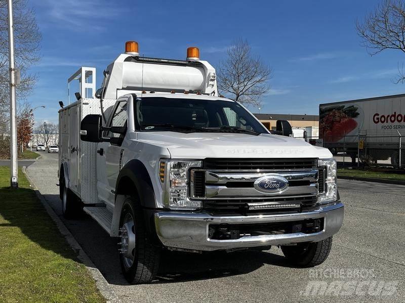 Ford F-550 Municipal / general purpose vehicles