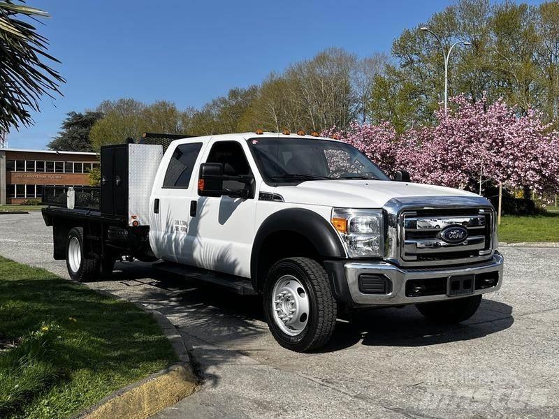 Ford F-550 Flatbed / Dropside trucks