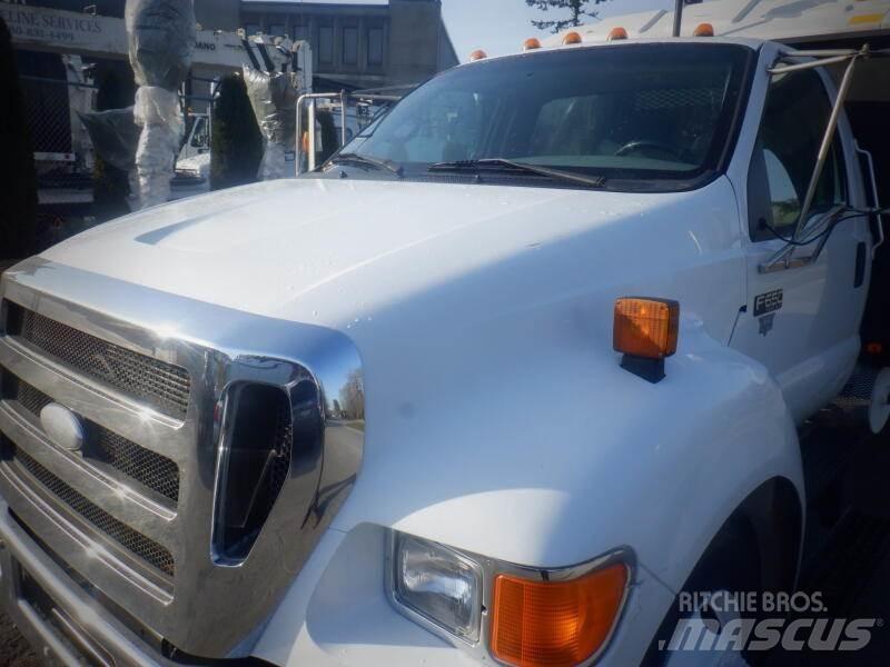 Ford F-650 Combi / vacuum trucks