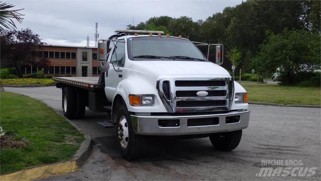 Ford F-750 Flatbed / Dropside trucks