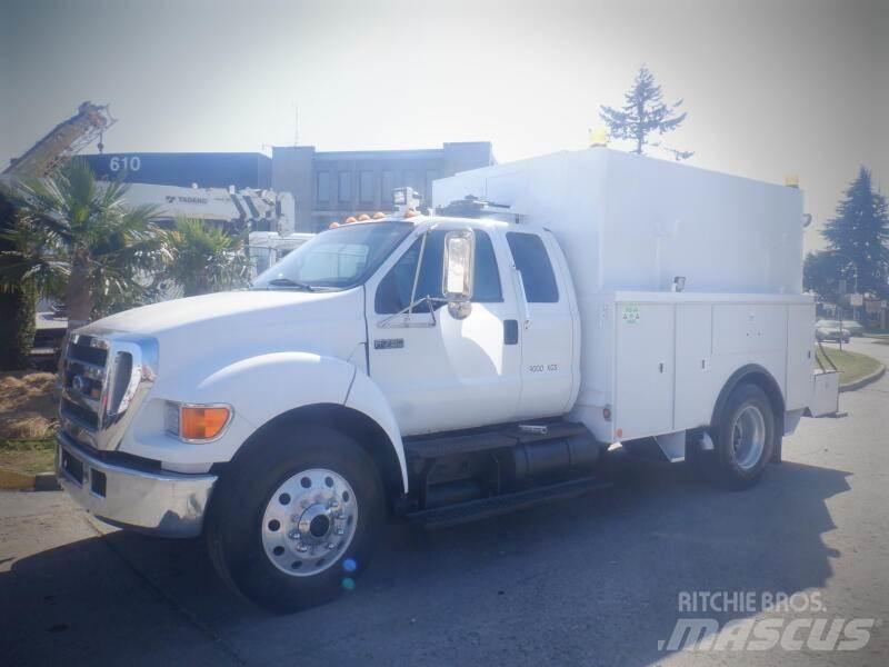 Ford F-750 Municipal / general purpose vehicles