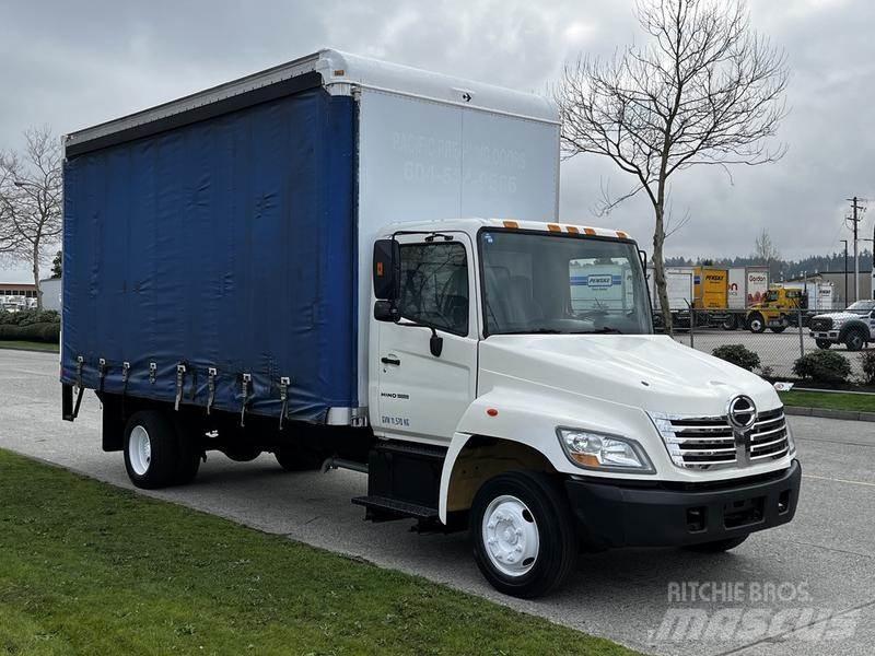 Hino 268 Panel vans