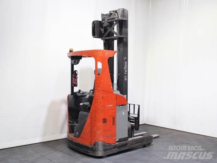 BT RRE 160 Reach trucks