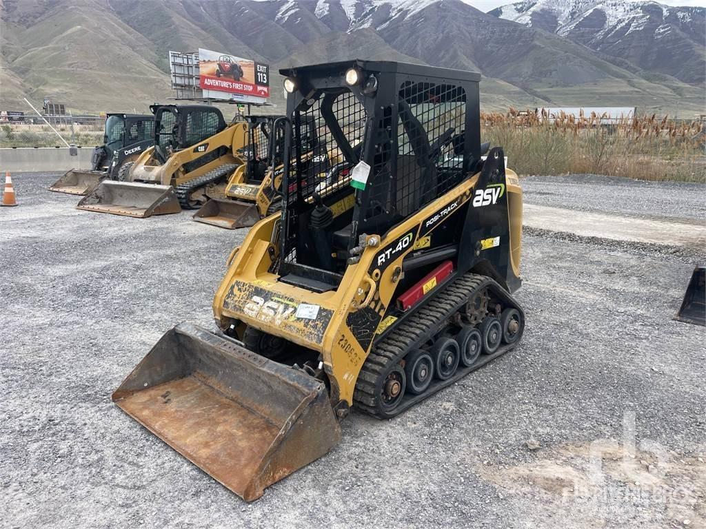 ASV RT40 Skid steer loaders