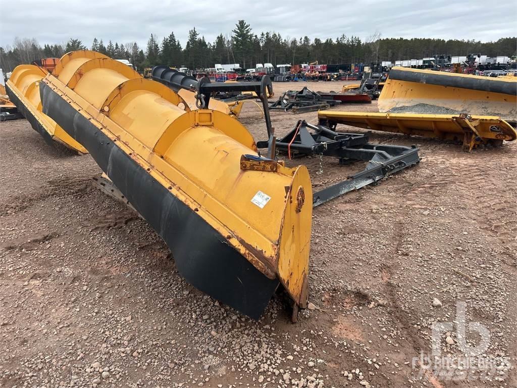 AT 14 ft 1 Way Transportation - Others