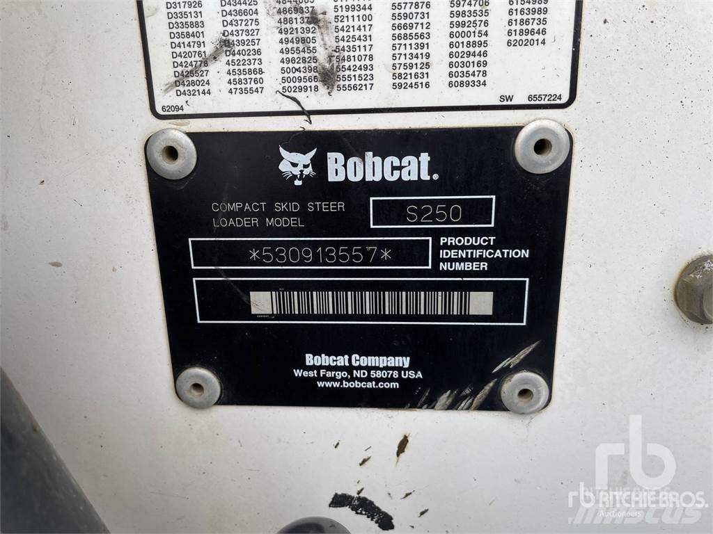 Bobcat S250 Skid steer loaders