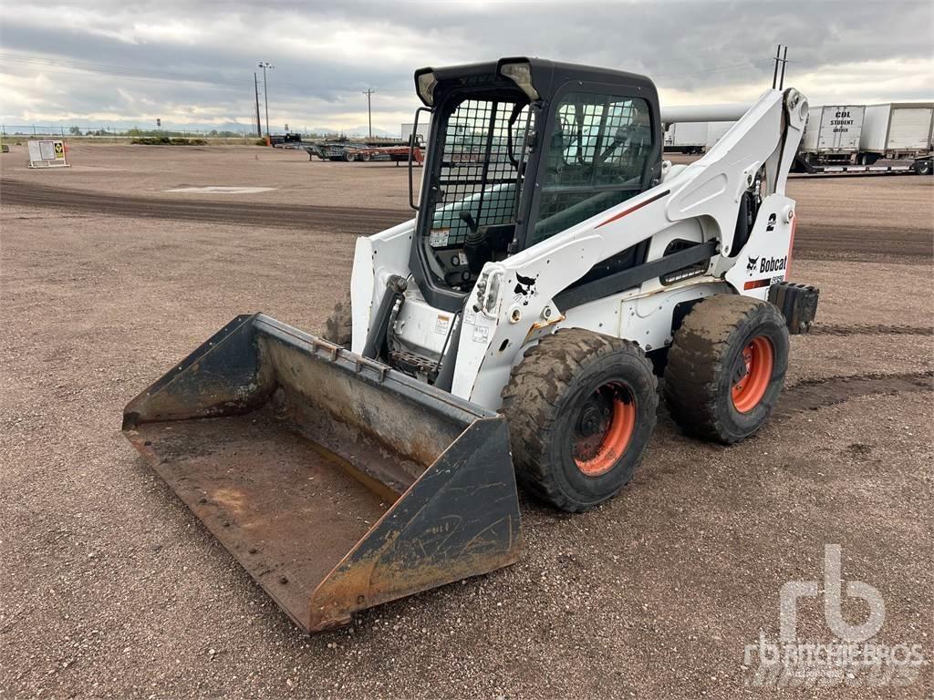 Bobcat S850 Skid steer loaders