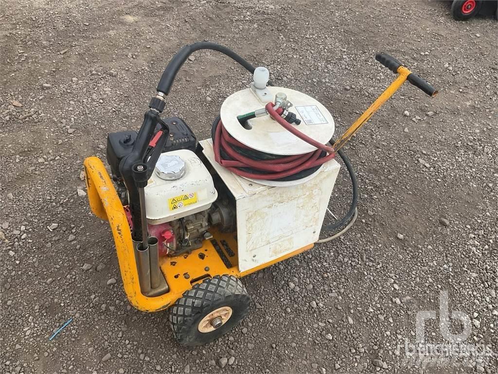 Brendon 3CP Light pressure washers