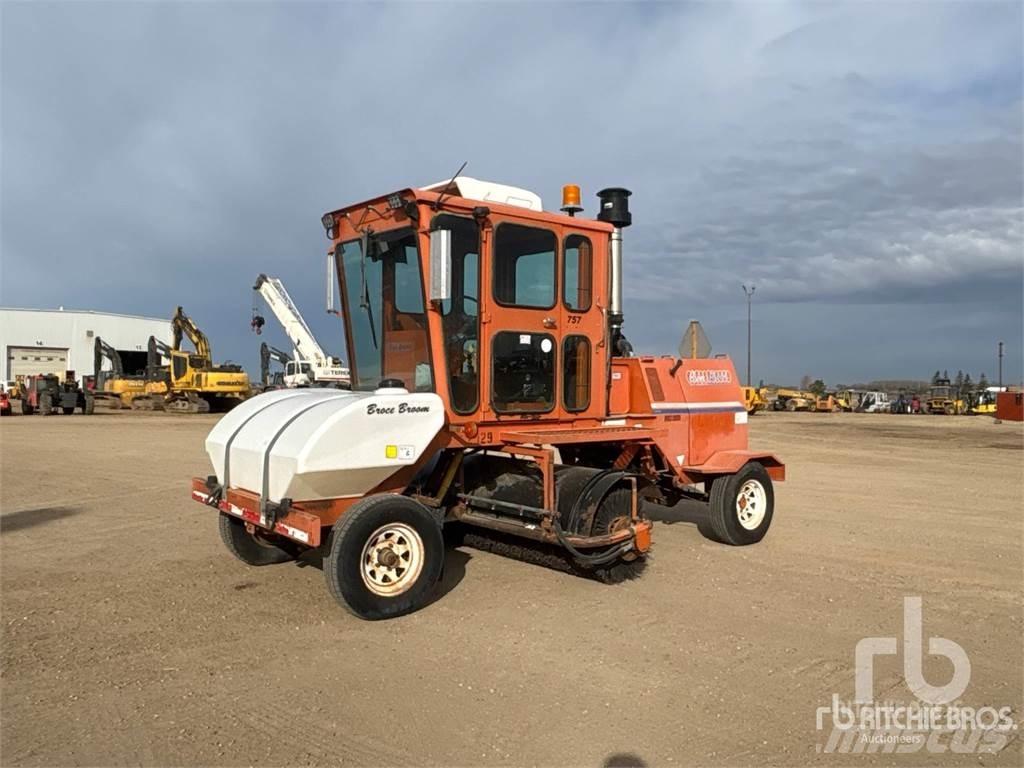 Broce RC350 Indoor sweepers