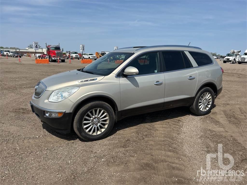 Buick ENCLAVE Panel vans