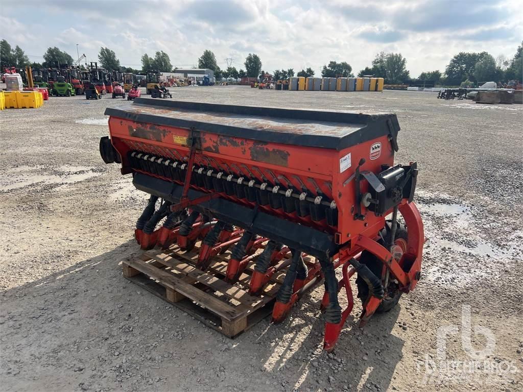 Carraro 2500 Planters