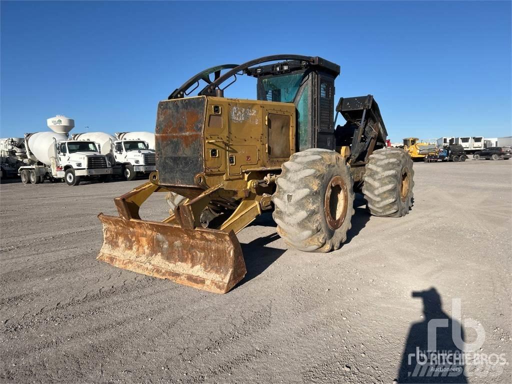 CAT 535D Skidders