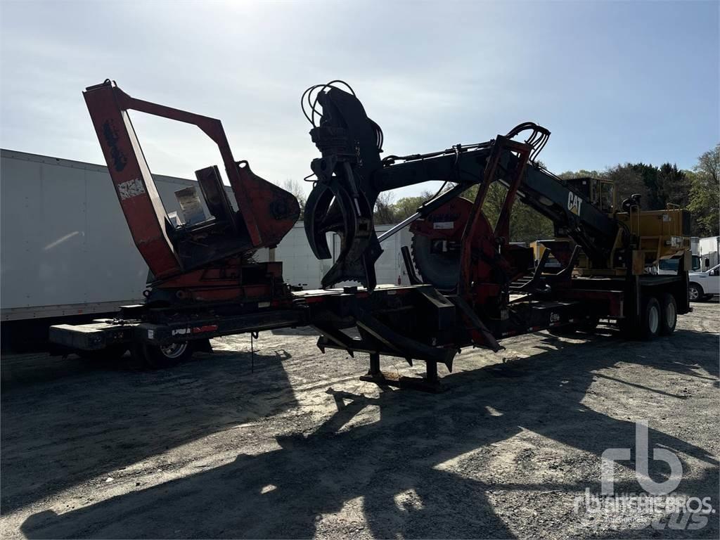 CAT 559 Knuckleboom loaders
