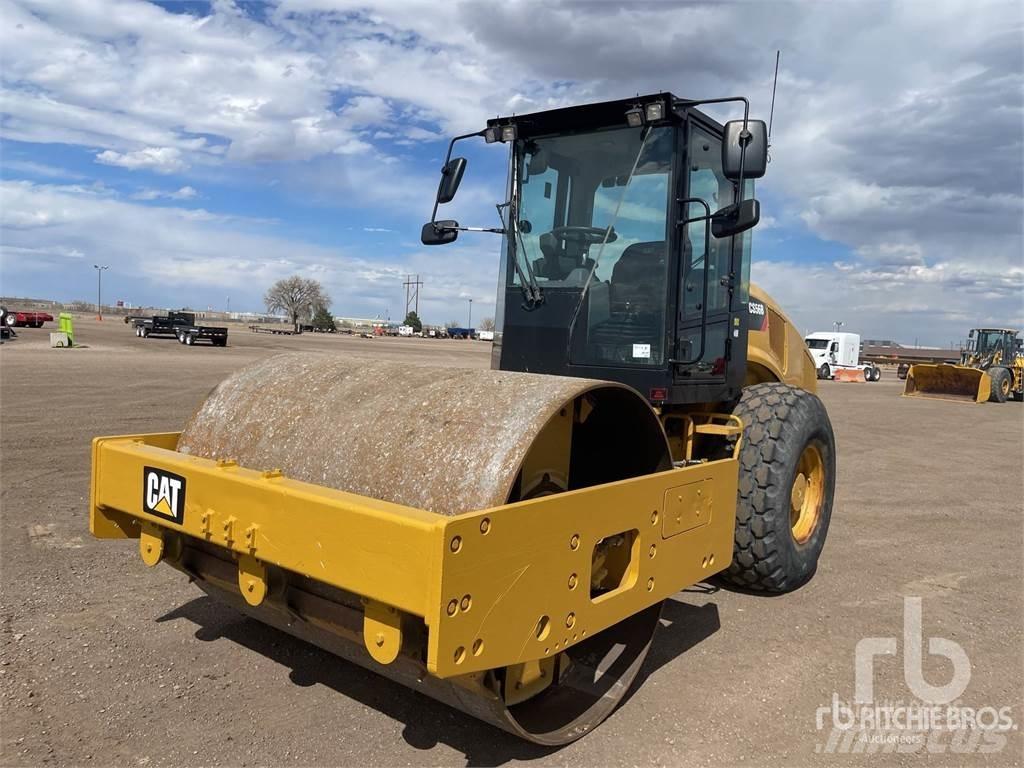 CAT CS56B Soil compactors