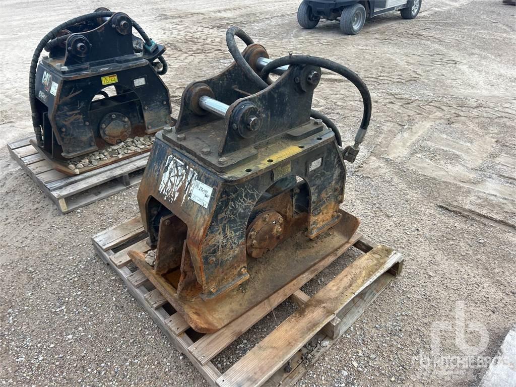 CAT CVP40 Plate compactors