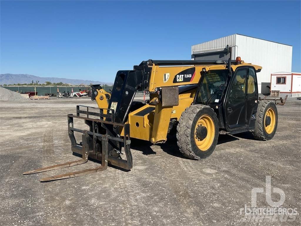 CAT TL943D Telescopic handlers