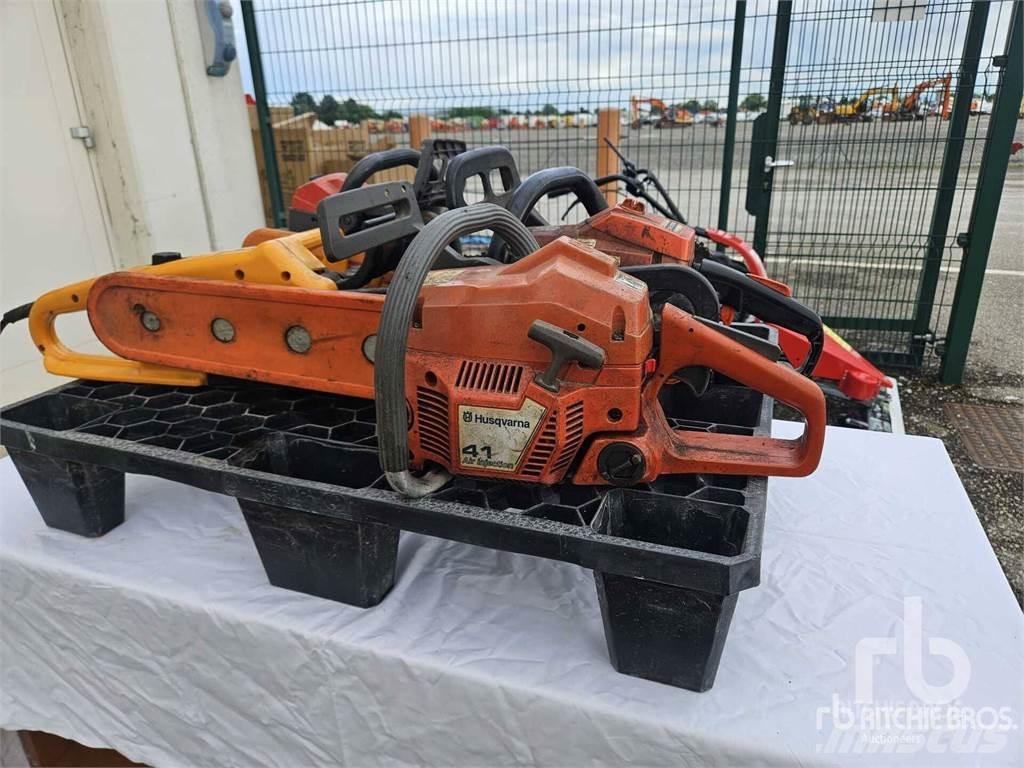 Chain Saw Chainsaws and clearing saws