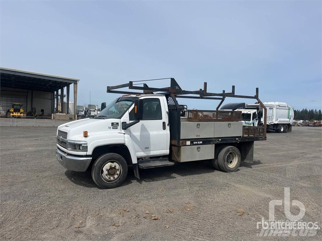 Chevrolet C4500 Flatbed / Dropside trucks