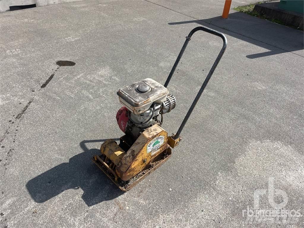  Concrete Plate compactors