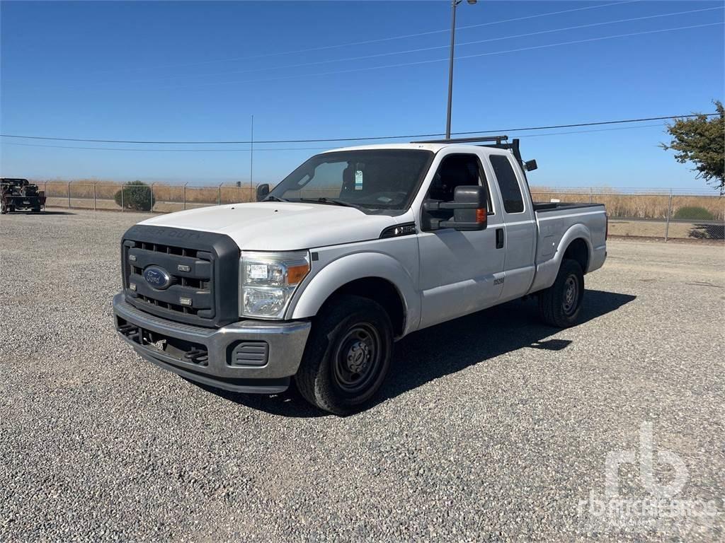 Ford F-250 Pick up/Dropside