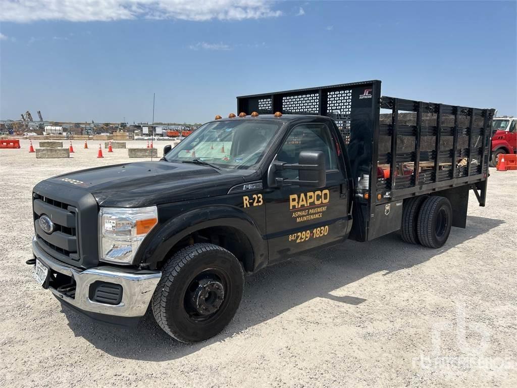 Ford F-350 Flatbed / Dropside trucks