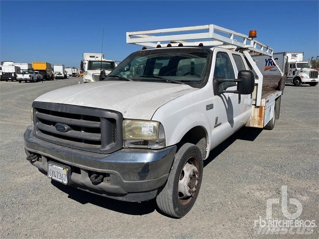 Ford F-450 Flatbed / Dropside trucks