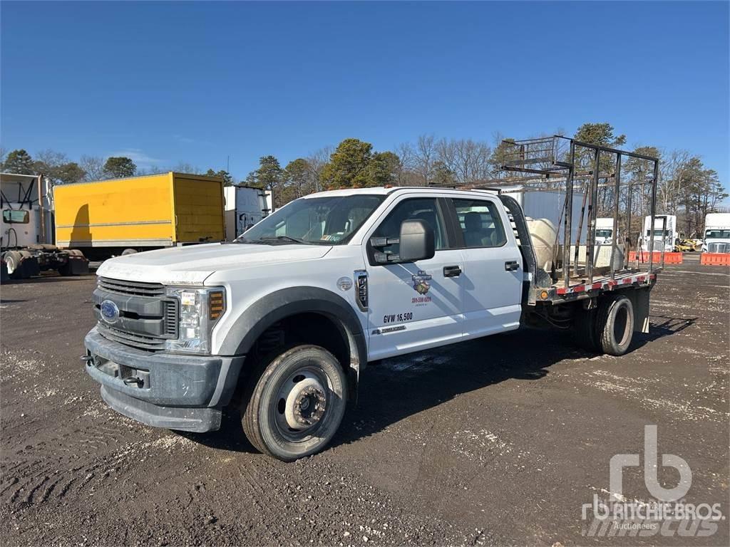 Ford F-450 Flatbed / Dropside trucks