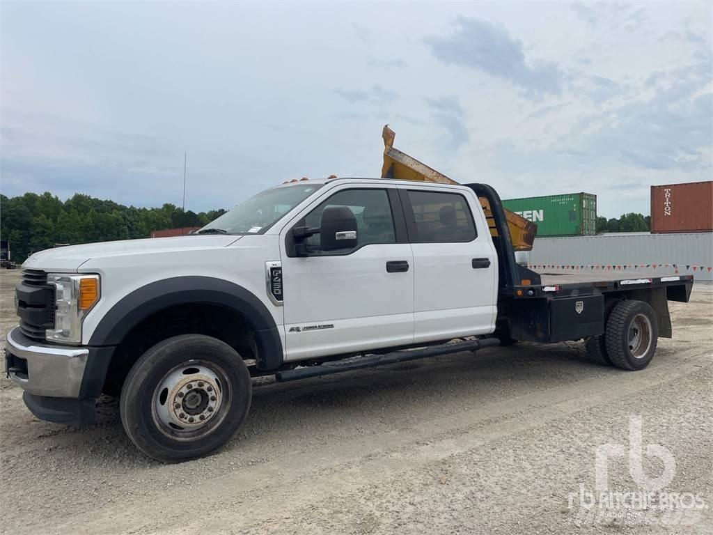 Ford F-450 Flatbed / Dropside trucks