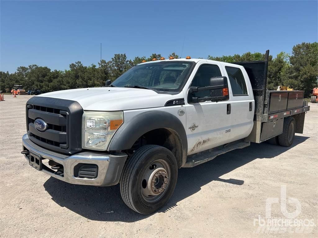 Ford F-550 Flatbed / Dropside trucks