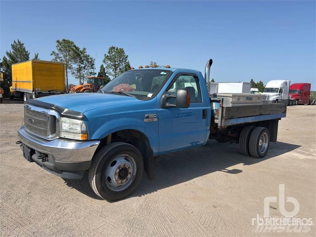 Ford F-550 Flatbed / Dropside trucks