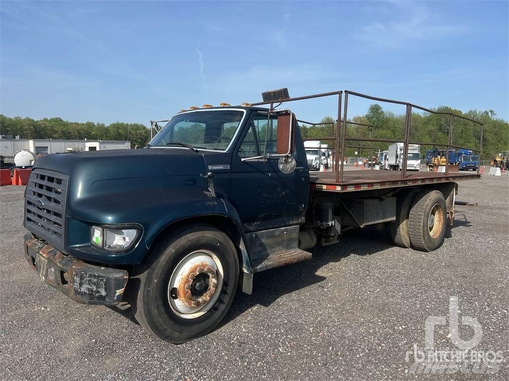 Ford F800 Flatbed / Dropside trucks