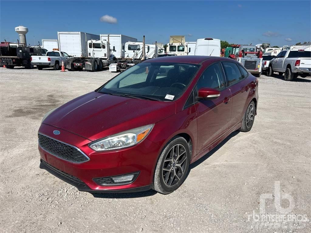 Ford FOCUS SE Cars