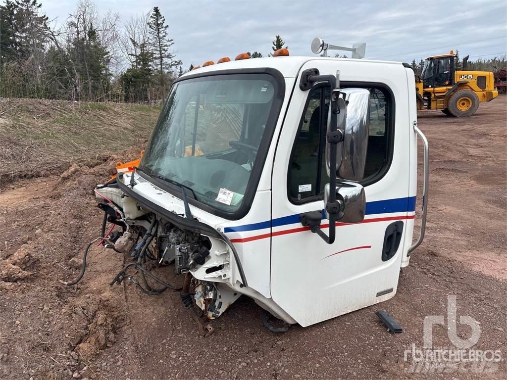 Freightliner M2 Transportation - Others