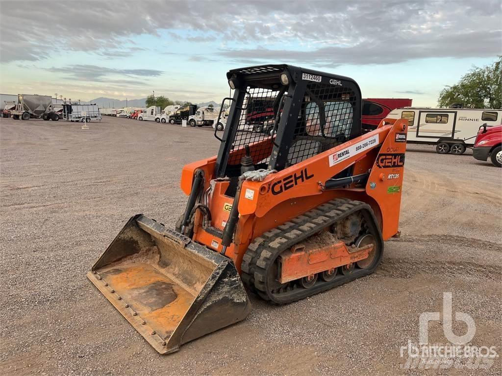 Gehl RT135 Skid steer loaders