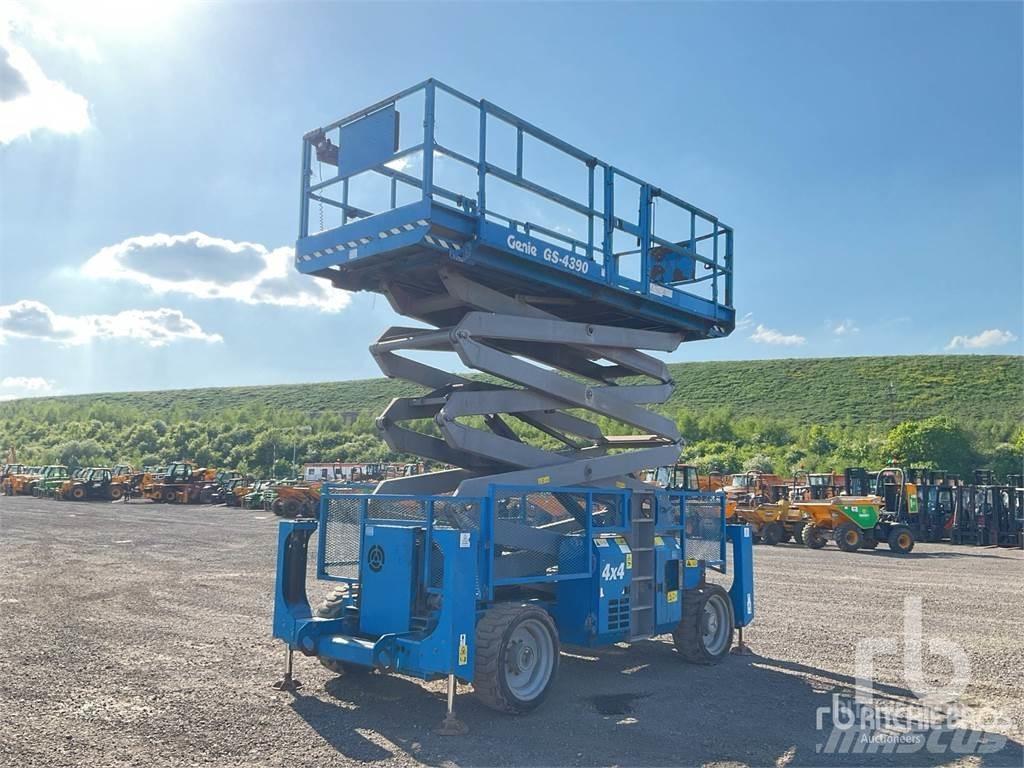 Genie GS4390 Scissor lifts