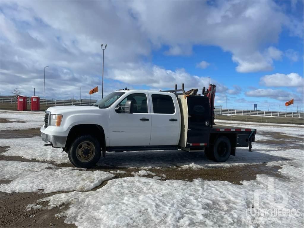 GMC 3500HD Crane trucks