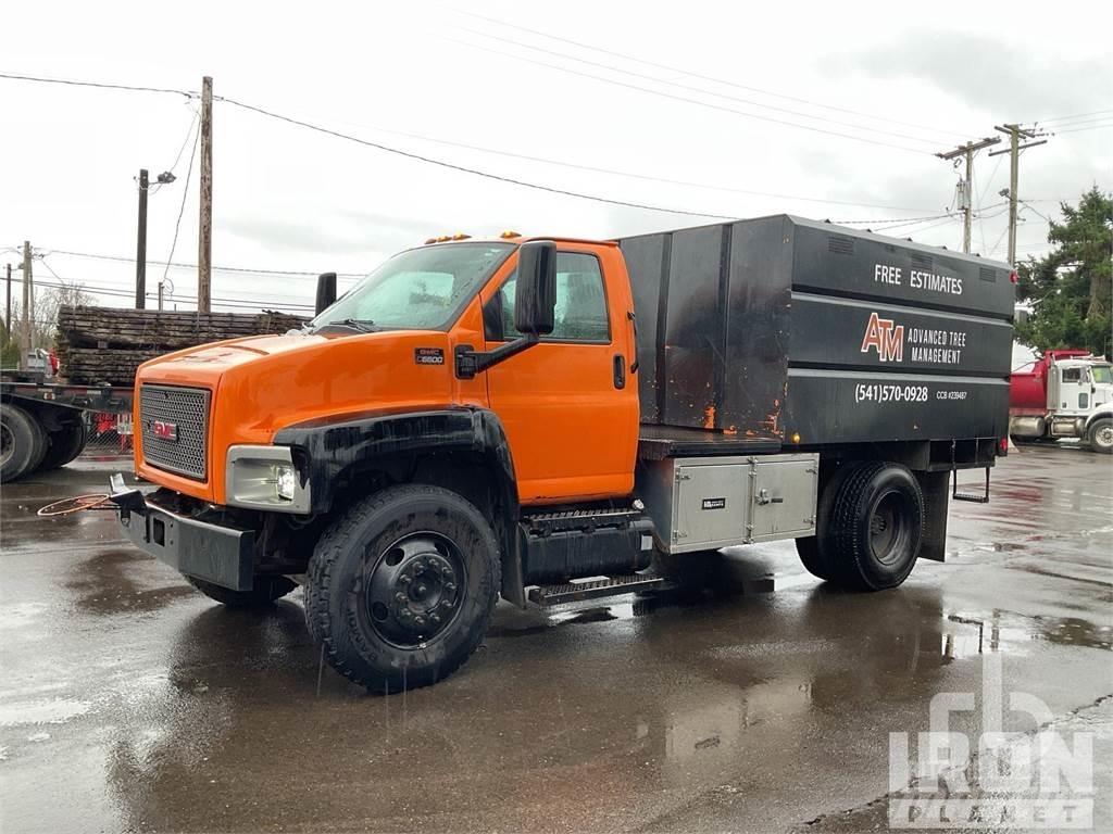 GMC C6500 Wood chip trucks