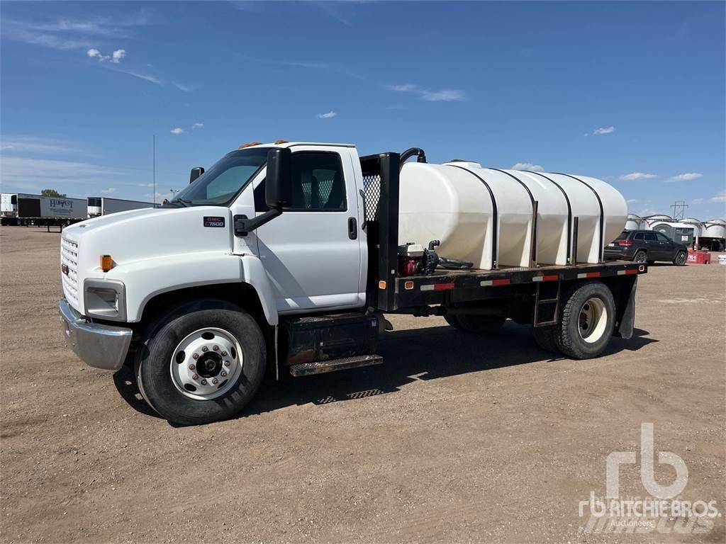 GMC C7500 Flatbed / Dropside trucks