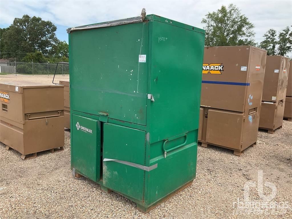 Greenlee 20 ft Construction - Others
