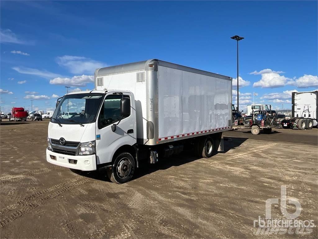 Hino 195 Panel vans