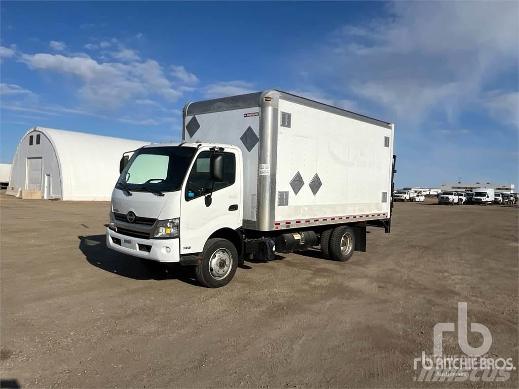 Hino 195 Panel vans