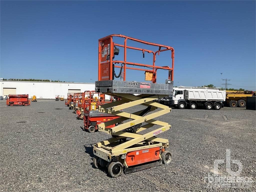 JLG 1930ES Scissor lifts