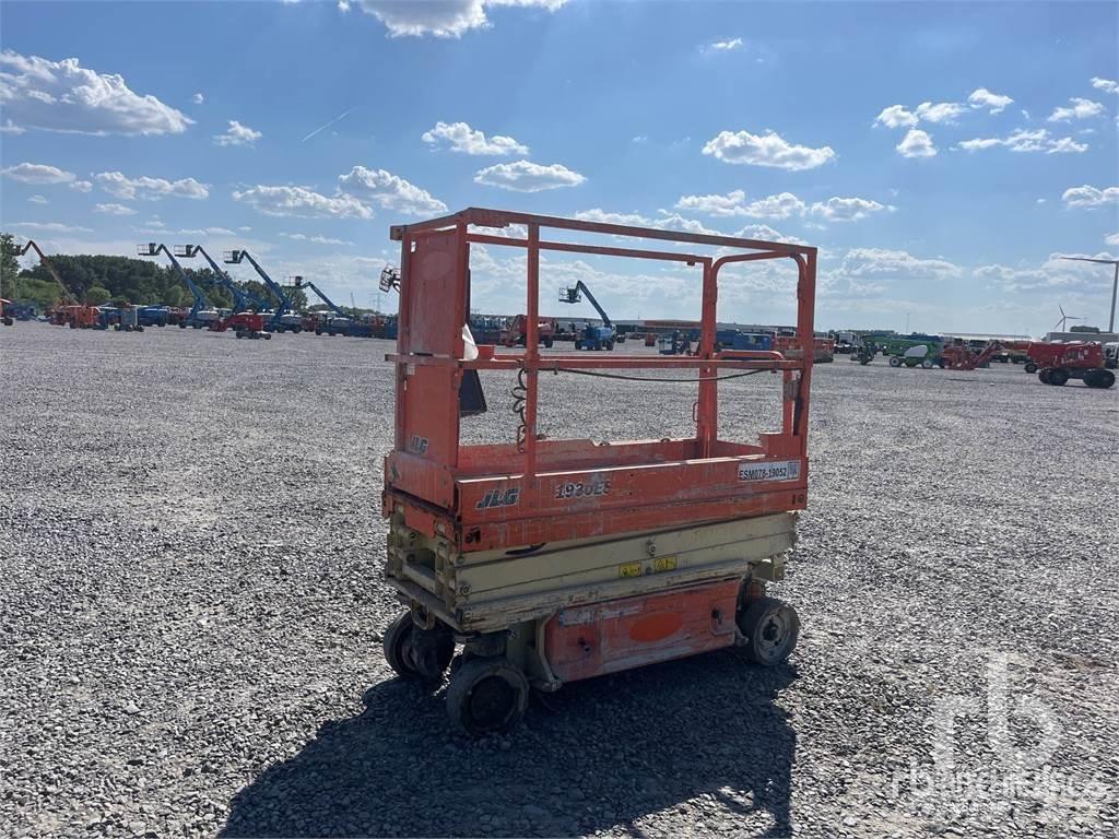 JLG 1930ES Scissor lifts