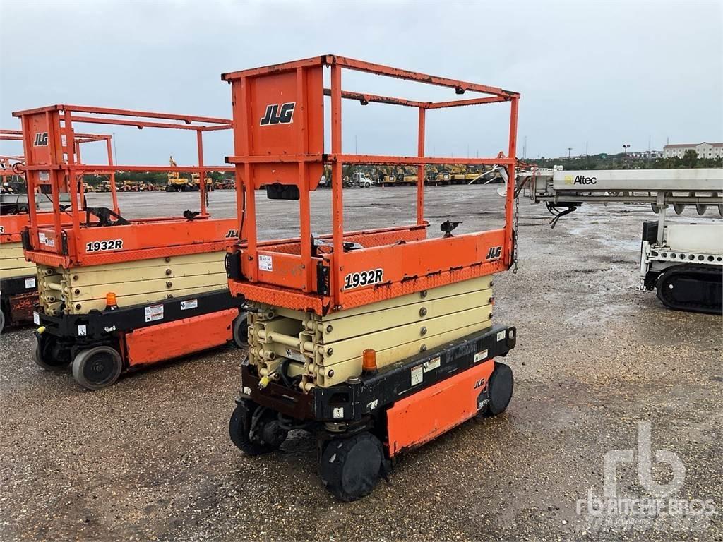 JLG 1932R Scissor lifts